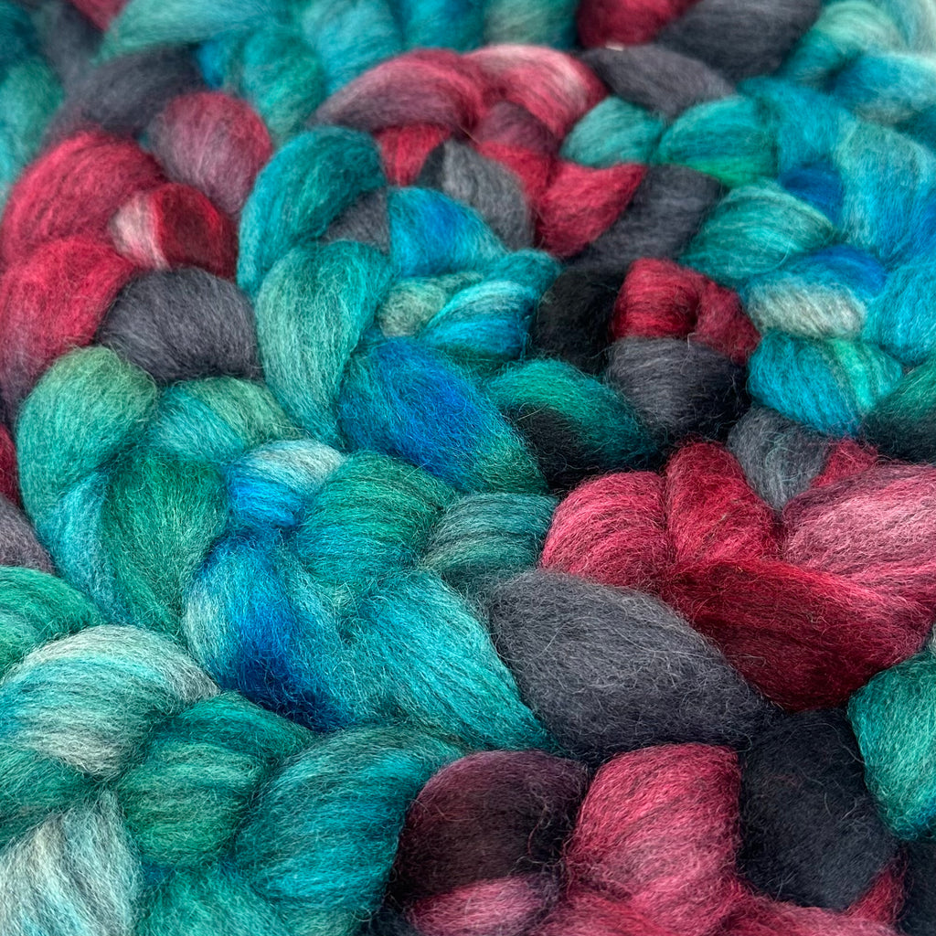 BFL Blue Faced Leicester combed top Big Red