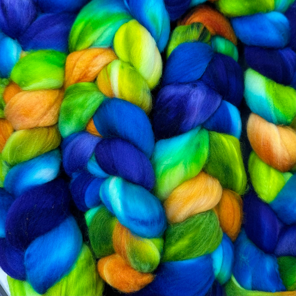 Superwash Merino Combed Top 18.5 micro Margaritaville