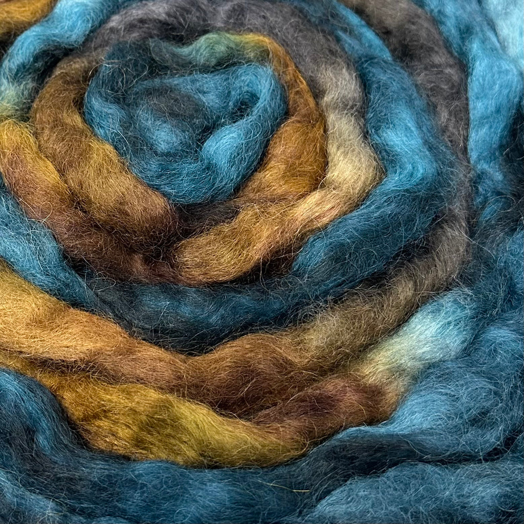Wensleydale longwool top spinning fiber Driftwood