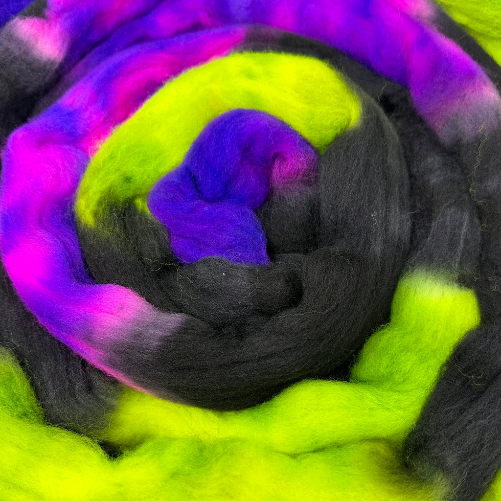 Superwash Merino Combed Top 23 micron Oogie Boogie