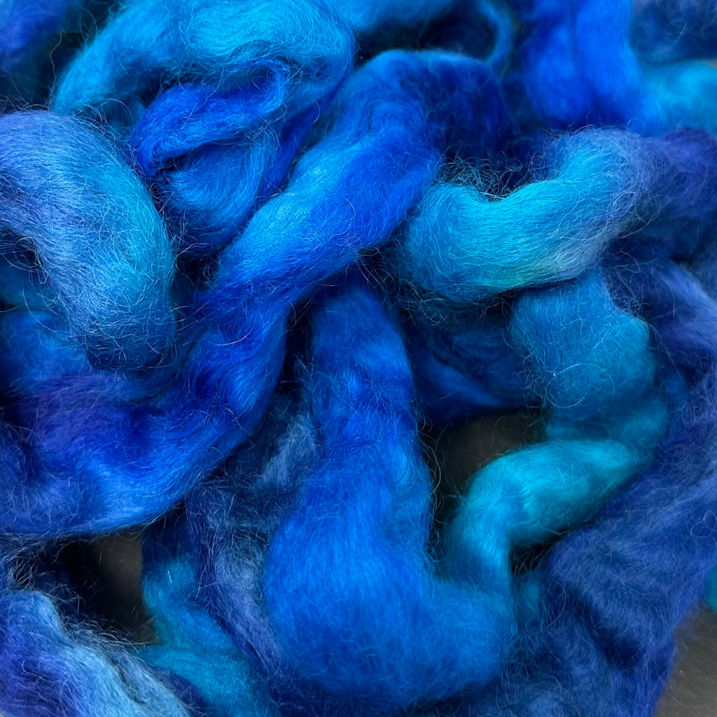 Wensleydale longwool top spinning fiber Big Blue