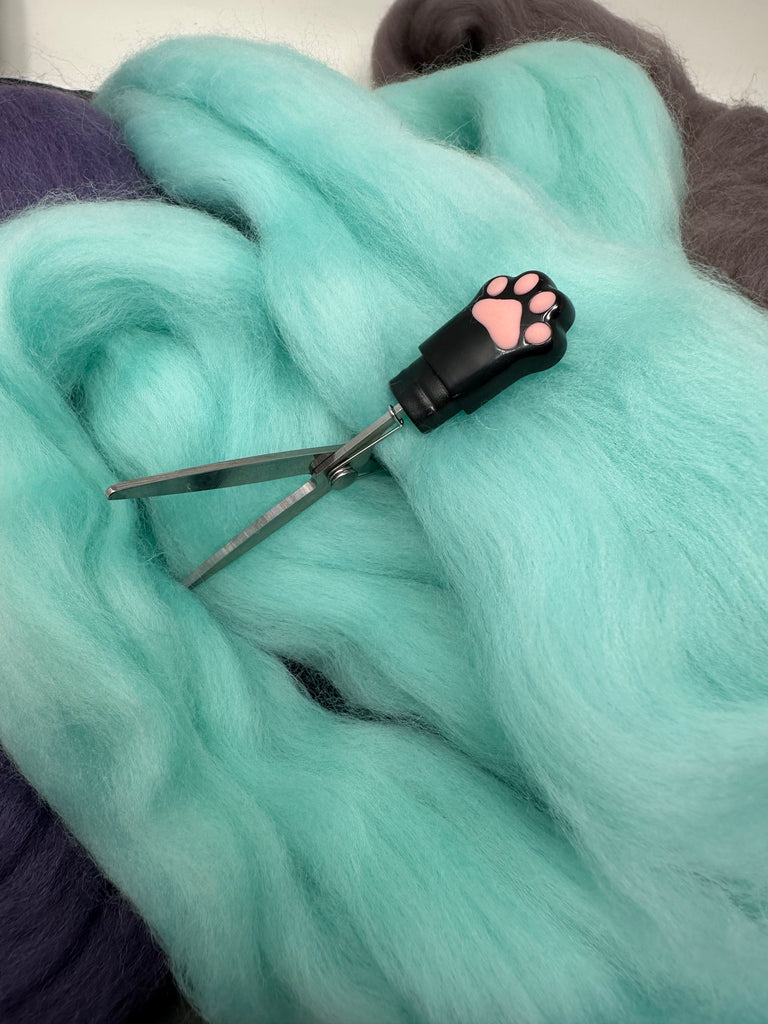 Lucky Cat Paw Scissors Deep Dyed Yarns