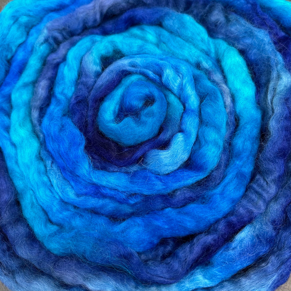 Wensleydale longwool top spinning fiber Big Blue