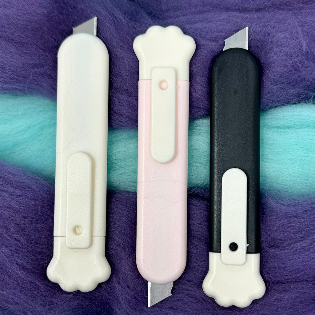 Lucky Cat Paw Box Cutters
