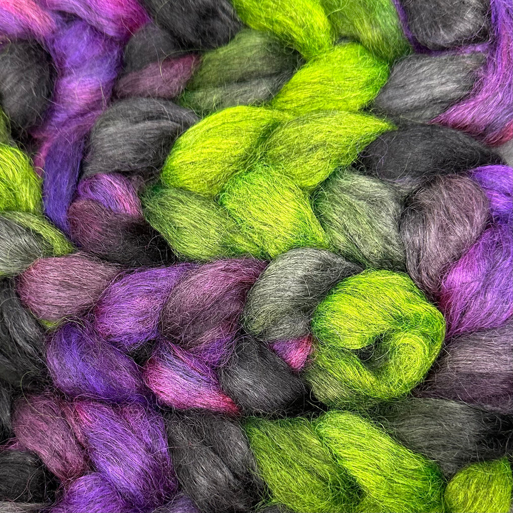Eider Hand Dyed Combed Top - Love Me Low - Spinning Fiber