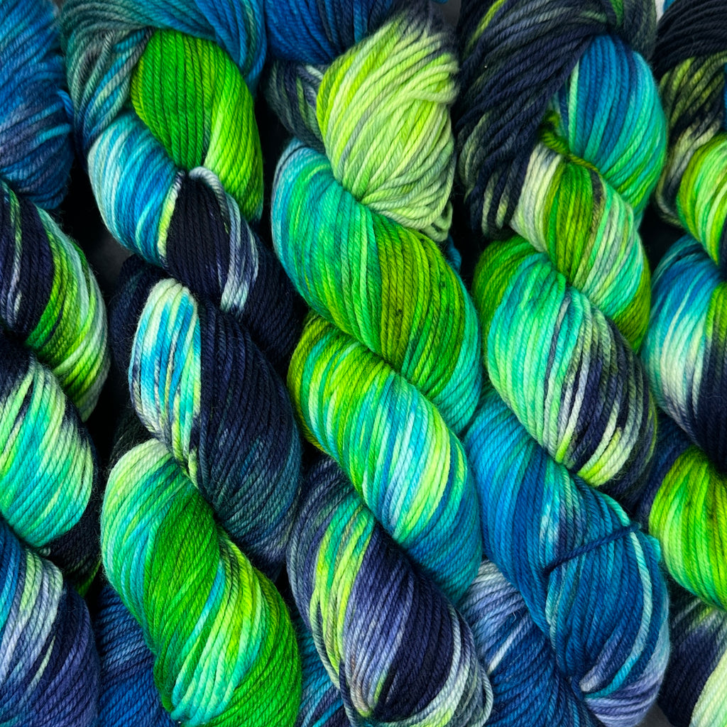 Still heavy DK to light worsted Northern Lights
