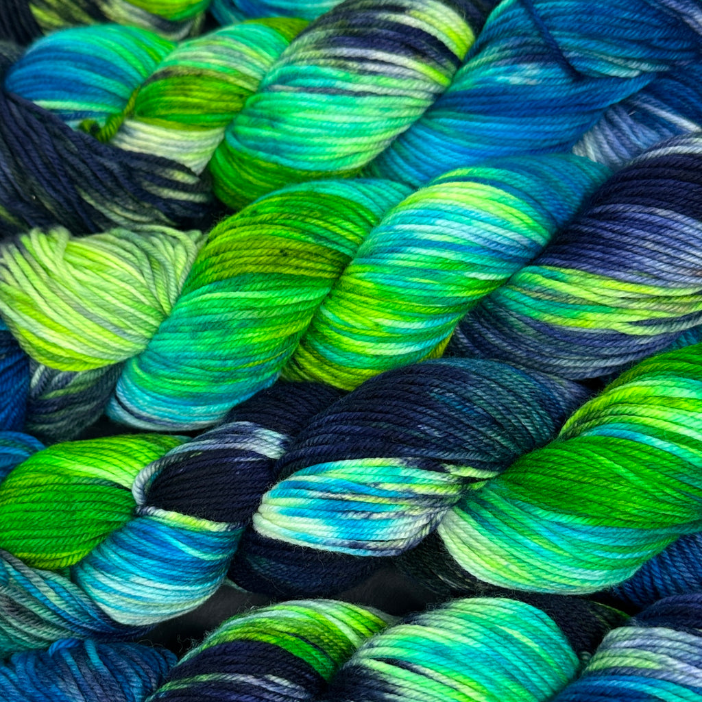 Still heavy DK to light worsted Northern Lights