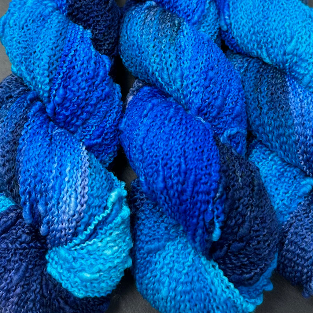 Ballo sock weight yarn Big Blue