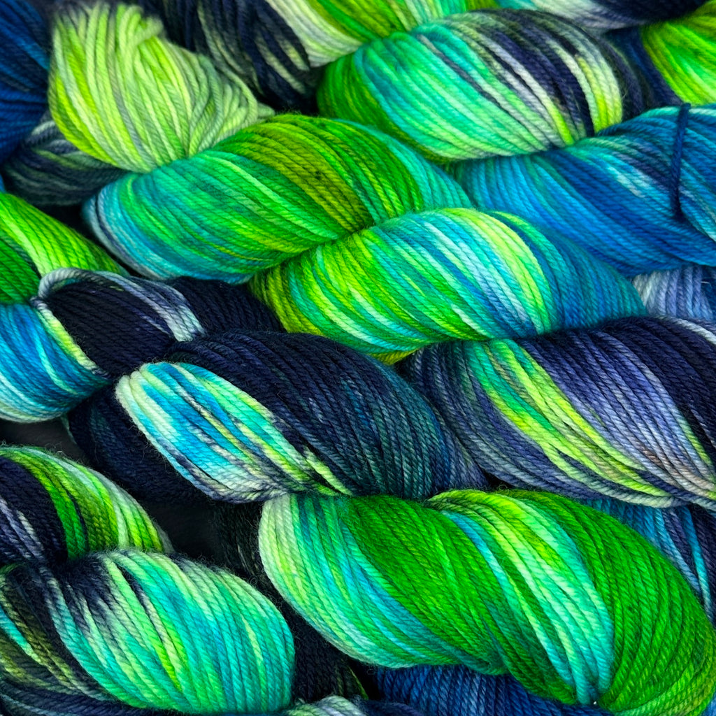 Still heavy DK to light worsted Northern Lights