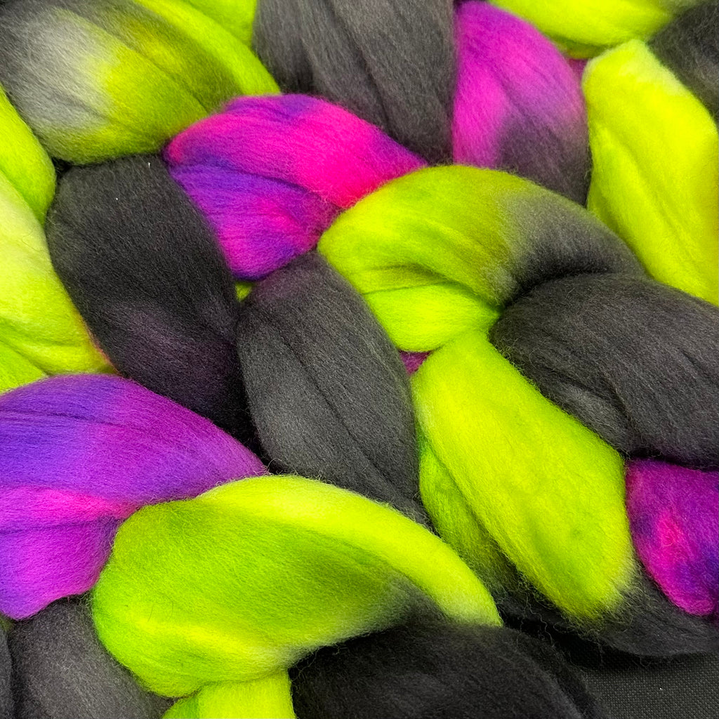 American Targhee wool top spinning fiber Oogie Boogie