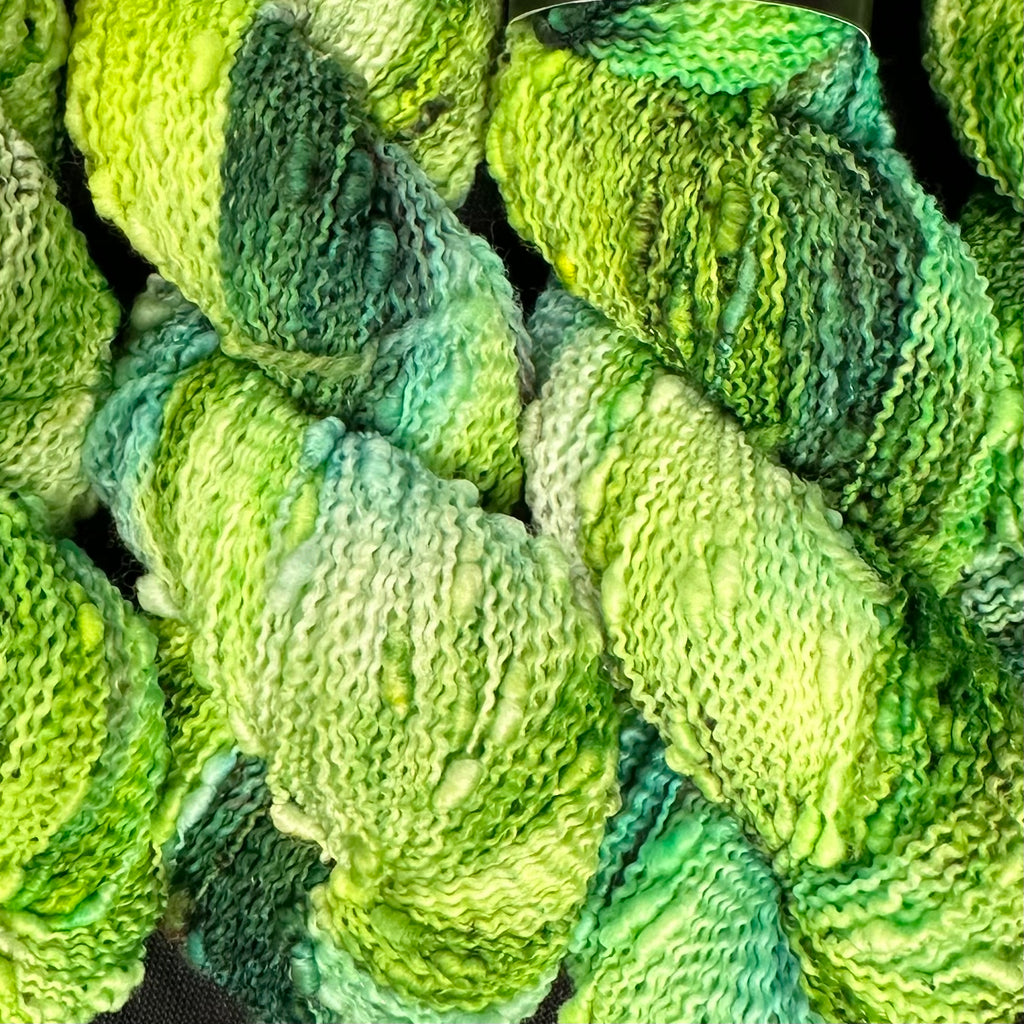 Ballo sock weight yarn Envy