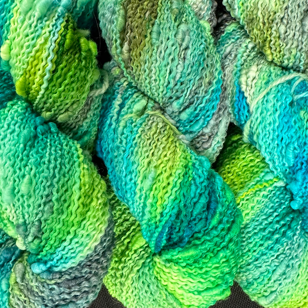 Ballo sock weight yarn Steelyard Pawpaws