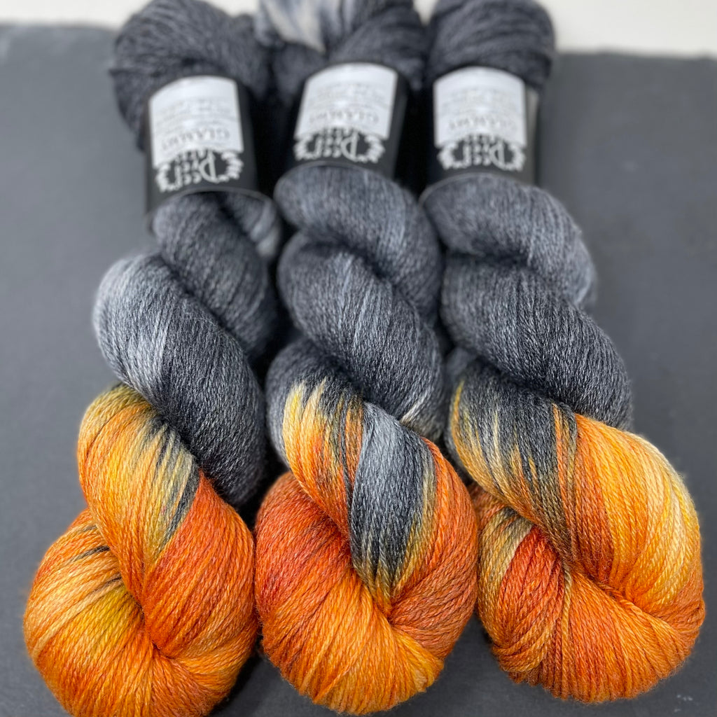 Glammy sock yarn Black Hills