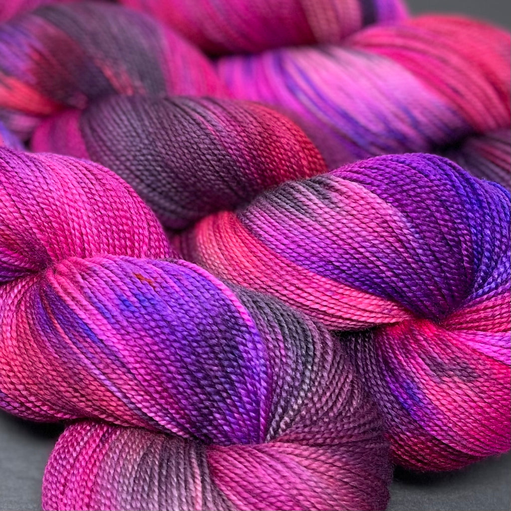 Mantua Merino Silk Sock Yarn Loves Me