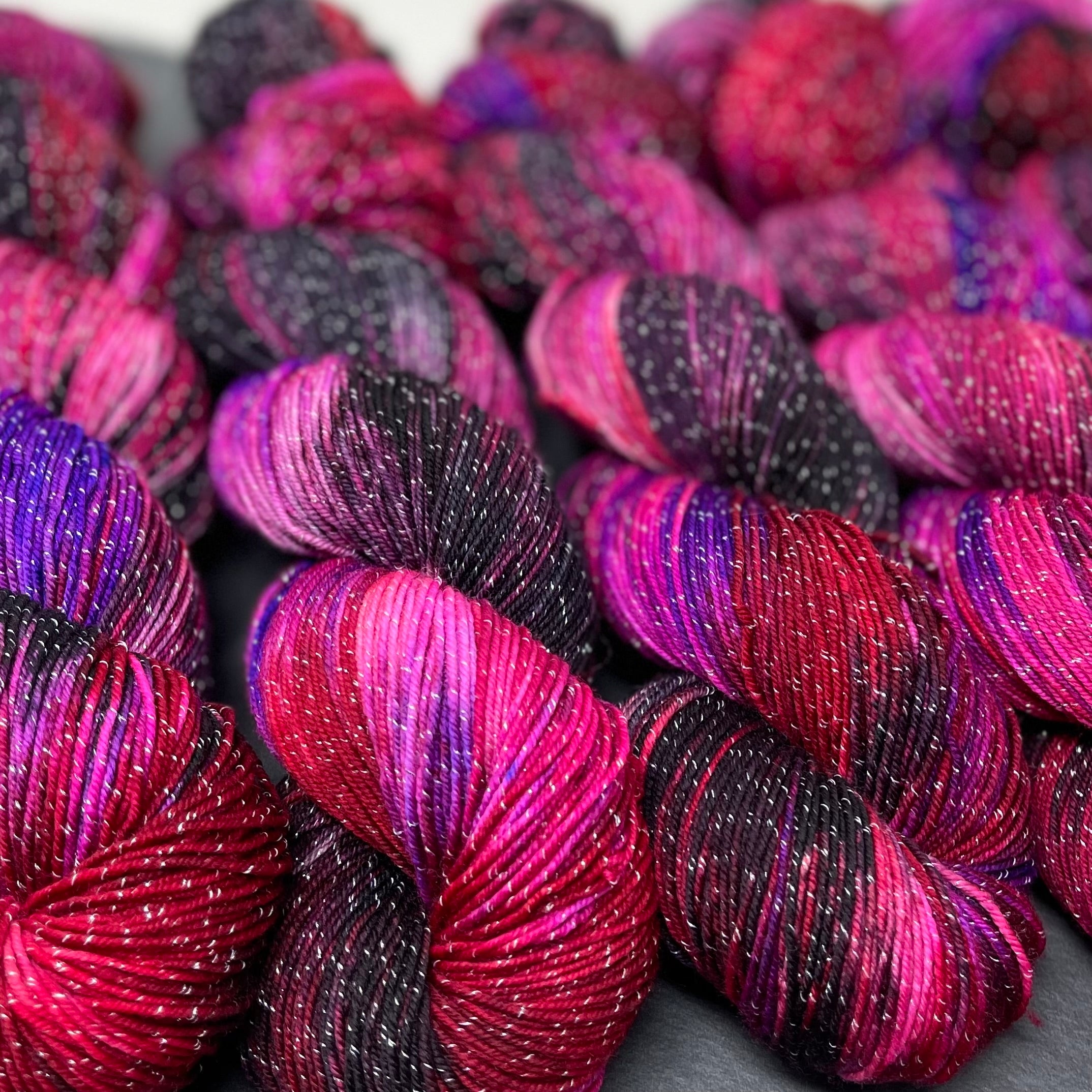 Garnet – Cashmere merino fine lace weight hand dyed yarn – Gradient yarn –  Turquoise to Purple – Violet Lynx Dyeworks