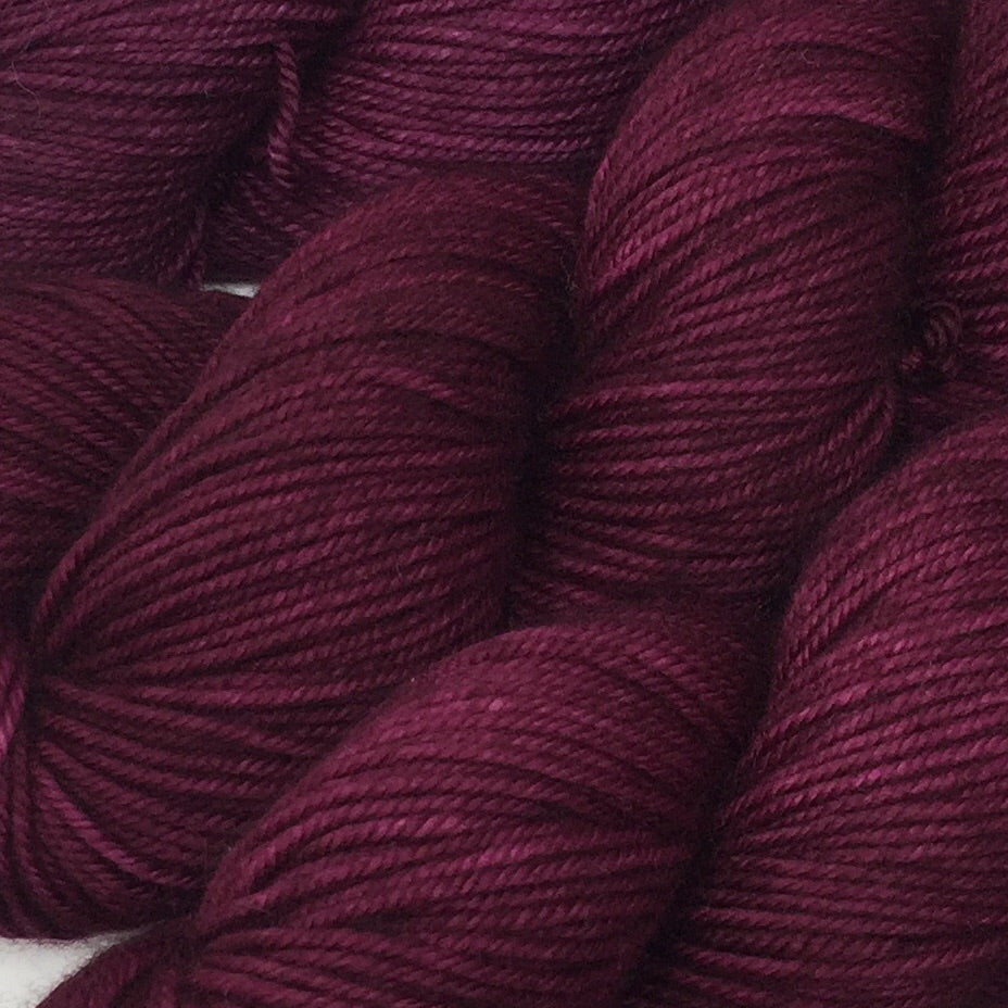 Still heavy DK to light worsted Yarn Summer Berries