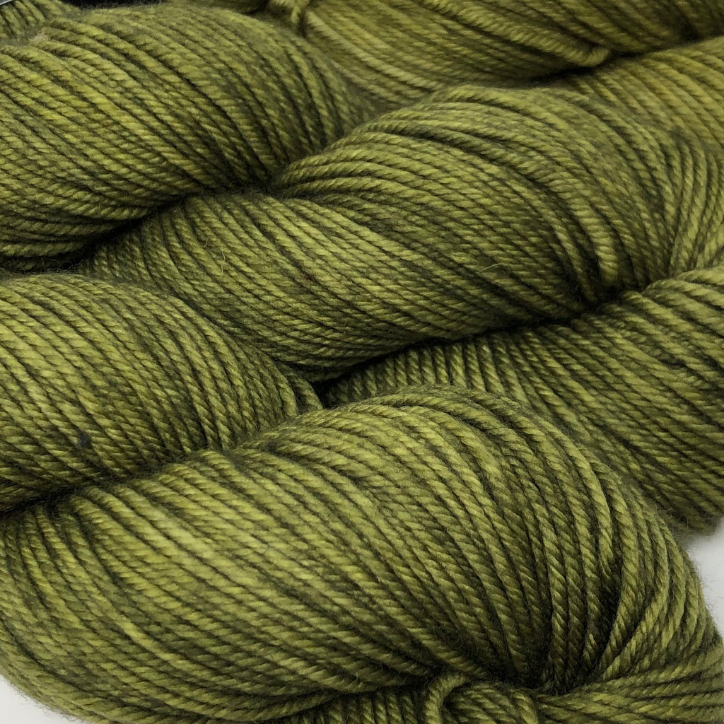 Still heavy DK to light worsted Yarn Thyme