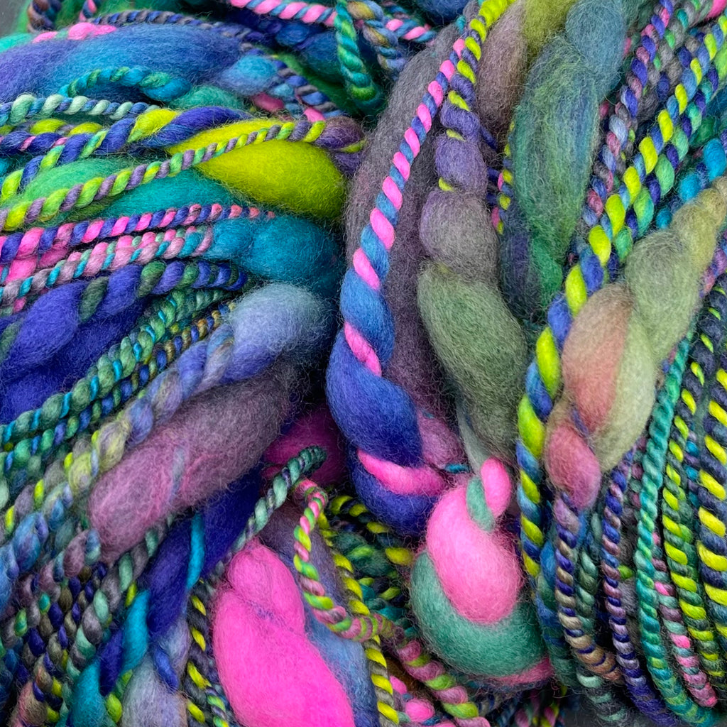 Handspun Bulky Thick n Thin Yarn 108 yards 8.1 ounces – Deep Dyed Yarns