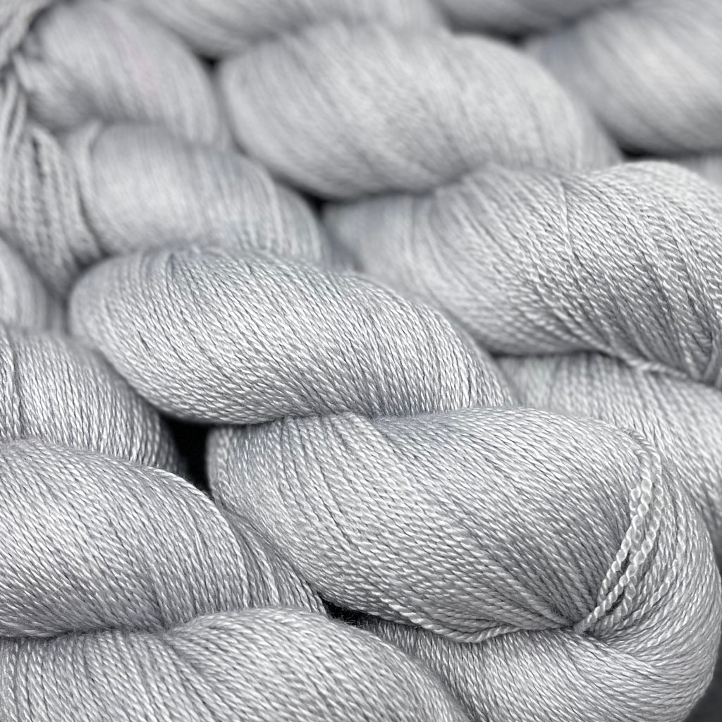 Luna Lace Yarn Smoke