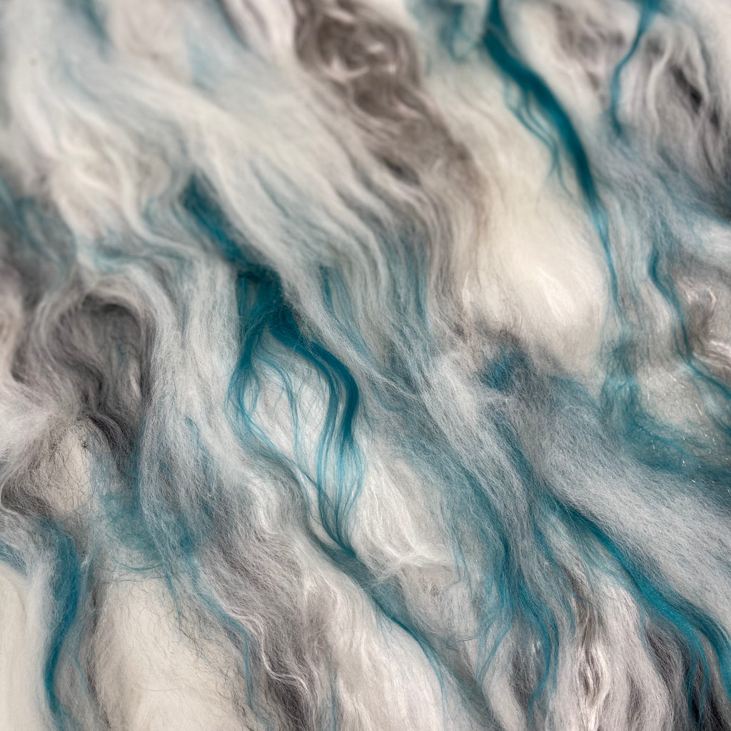 Hand carded spinning batt 4 ounces