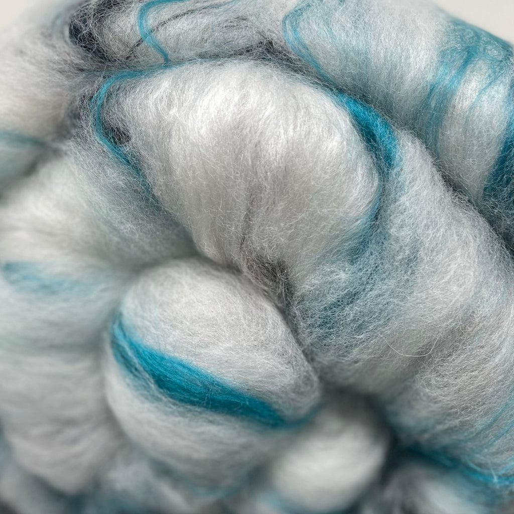 Hand carded spinning batt 4 ounces