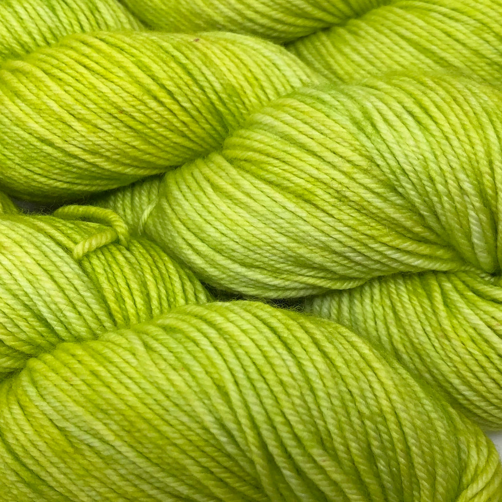 Still heavy DK weight Yarn Kiwi