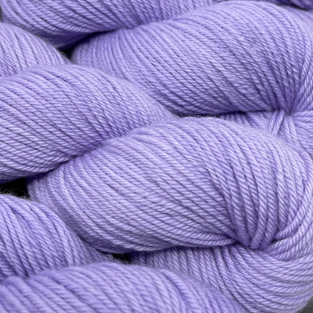 Grit Merino Worsted Weight yarn Iced Iris